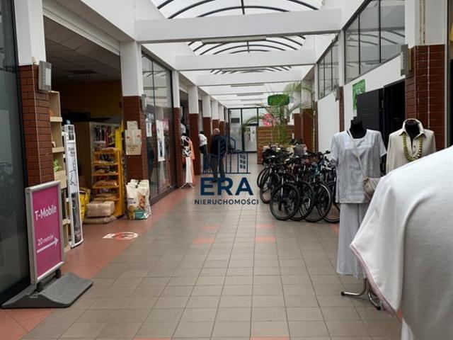 Komercyjne lokal na sprzedaż