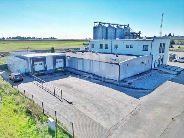 Komercyjne magazyn na sprzedaż