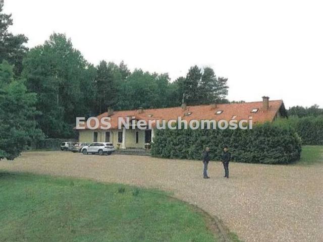 Komercyjne lokal na sprzedaż