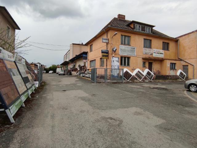 Komercyjne lokal na sprzedaż