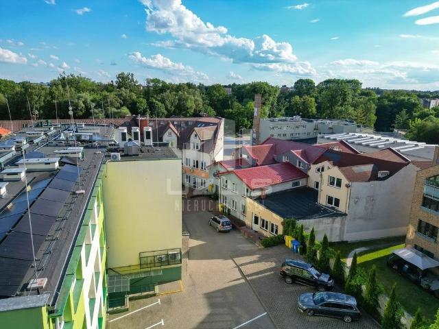 Komercyjne lokal na sprzedaż, Hallera
