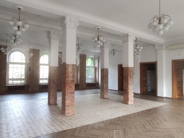 Komercyjne lokal na wynajem, Częstochowa, Śródmieście, Al. Kościuszki