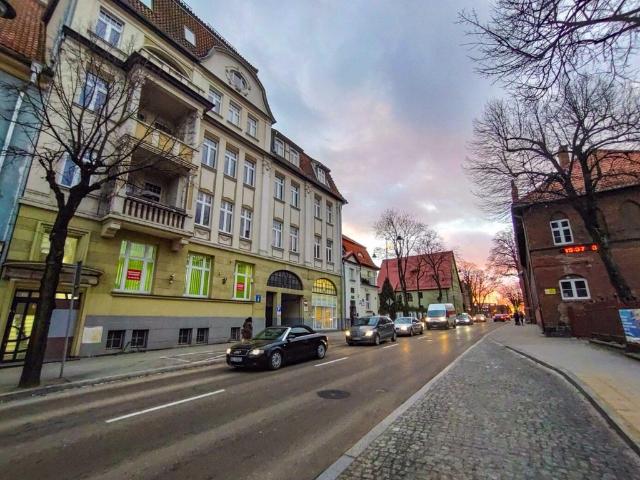 Komercyjne lokal na wynajem, Armii Krajowej