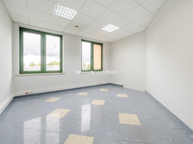 Komercyjne biuro na wynajem, Kraków, Prądnik Biały, Jasnogórska