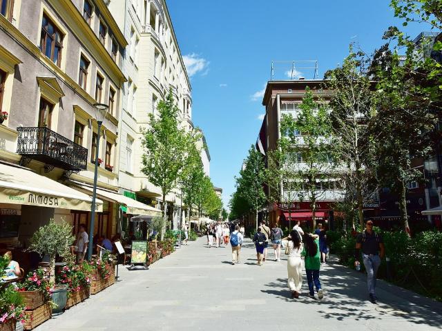 Komercyjne lokal na wynajem, Warszawa, Śródmieście, Chmielna