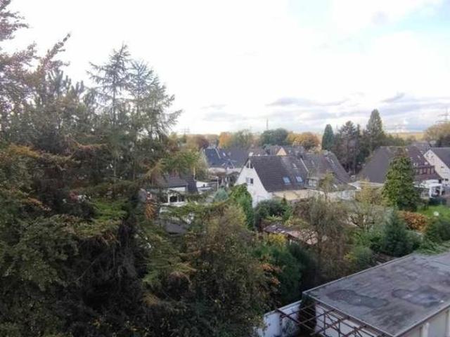 Komfort Wohnung mit 3,5 Zimmer,2 Bäder und schönen Balkon in Essen Dellwig