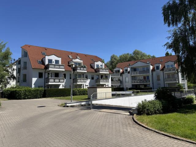 Komfort 3 Raumwohnung mit Balkon und Tiefgaragen Stellplatz im Hansapark