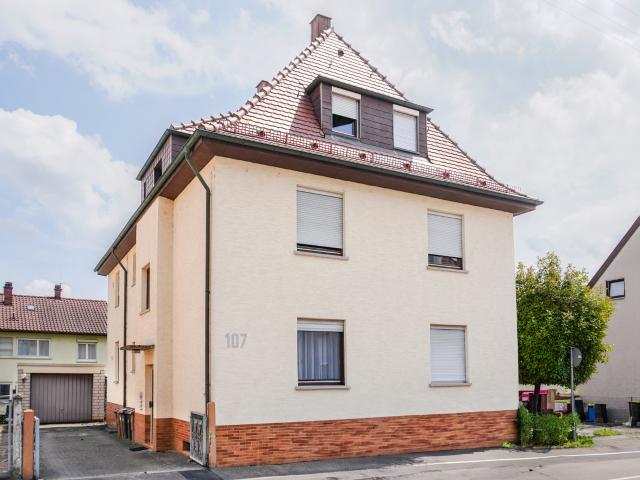 Familienfreundliche 3,5 Zi EG Whg. + ca. 30m² Allzweckräume, Gartenanteil&Garage zentrales Böckingen