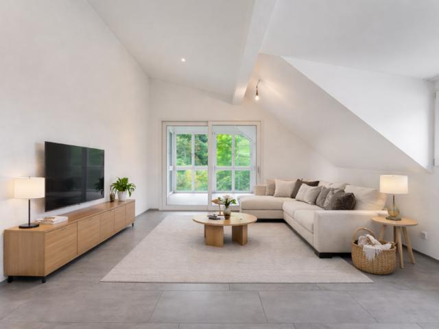 Komfortable 4.5 Zimmer Wohnung mit viel Platz und moderner Ausstattung Sofort einziehen und wohnen !
