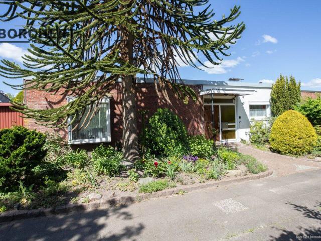 Komfortables Wohnen auf einer Ebene Bungalow in Pinneberg zu verkaufen