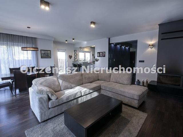 Komfortowy dom 150 m2 z garażem w Białych Błotach