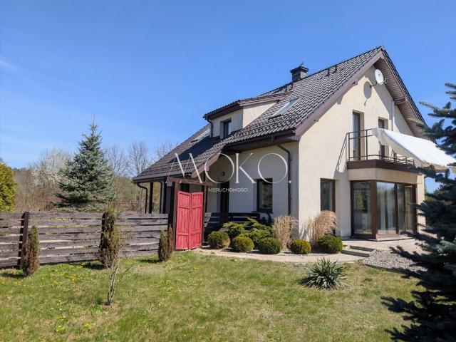 Komfortowy dom 190m2 z dużą działką w Nowym Prażmowie