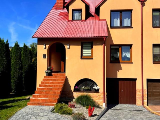 Sprzedam nowoczesny bliźniak 187 m² z garażem i tarasem