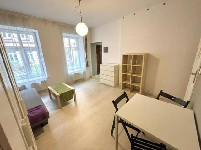 Komfortowa kawalerka w centrum, Wolności 40