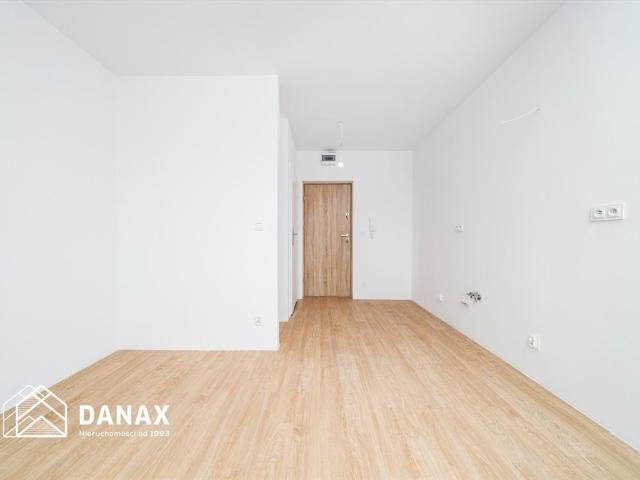 Komfortowe 24,86 m2 w kameralnym budynku z osobnymi licznikami
