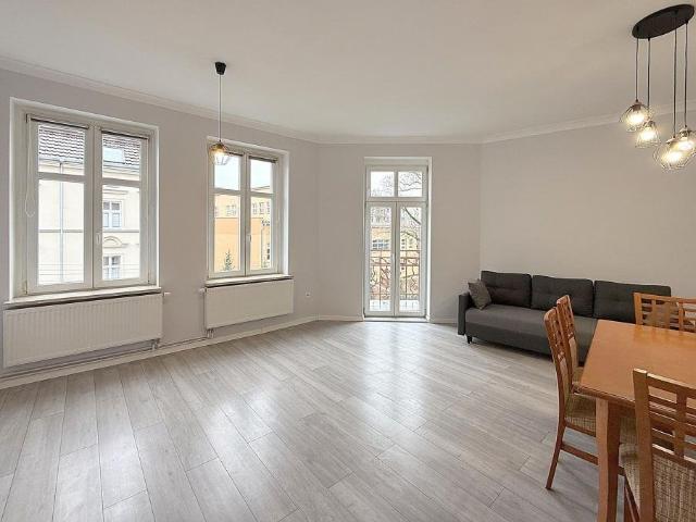 Komfortowe 2 pokoje z balkonem, po remoncie, Poznań