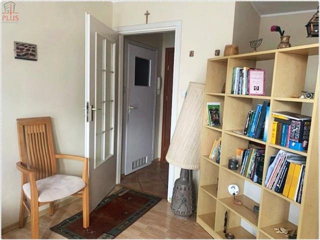 Komfortowe 30m² z balkonem, parking, umeblowane zapraszam