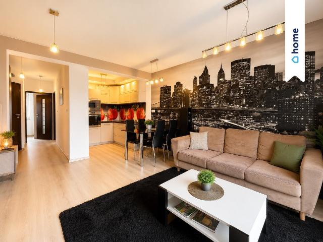 Komfortowe 3 pokojowe mieszkanie z balkonem 50 m² w niskim bloku