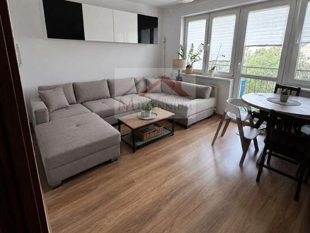 Komfortowe 3 pokojowe mieszkanie z balkonem i dużą piwnicą