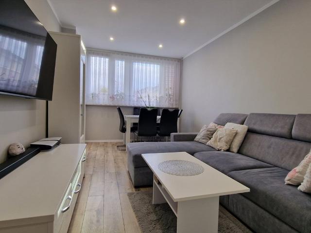 Komfortowe 3 pokojowe mieszkanie po remoncie, balkon, piwnica