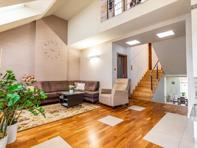 Komfortowe 5 pokojowe 139m2, balkon, remont, bez windy