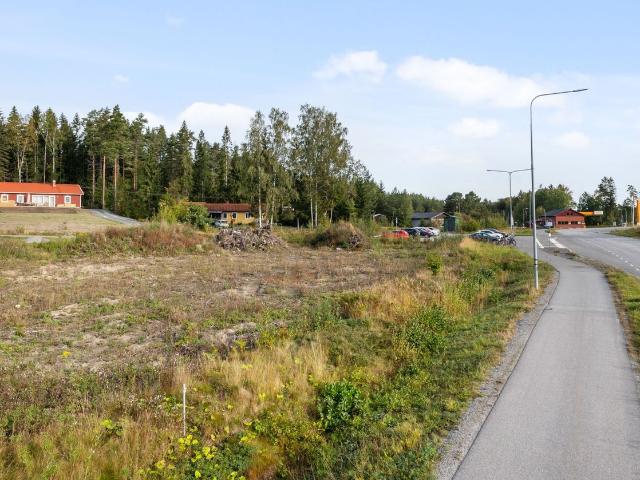 Kommersiellt till salu i Bergshamra Högklintsvägen 3 | Länsförsäkringar Fastighetsförmedling
