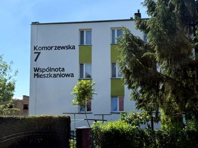 Komorzewska 51,70 m², Huta