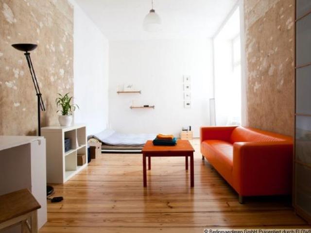 Kompakte 1 Zimmer Altbauwohnung mitten in Kreuzberg