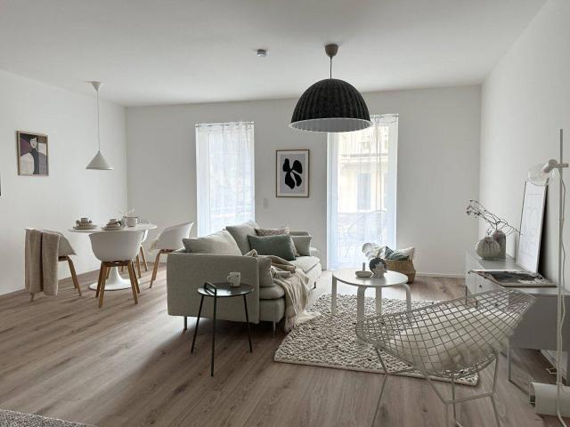 Kompakte 2 Zimmer Wohnung mit Balkon – ideal für Singles, Paare, Studenten oder Pensionisten! Wohnprojekt Altenberger Straße 158