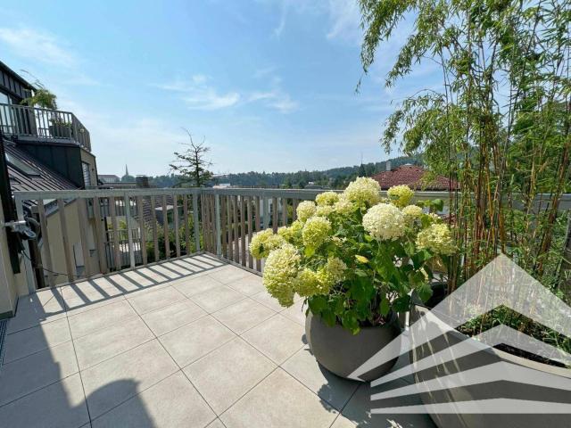 Kompaktes 3 Zimmer Neubau Penthouse im Platanenhof