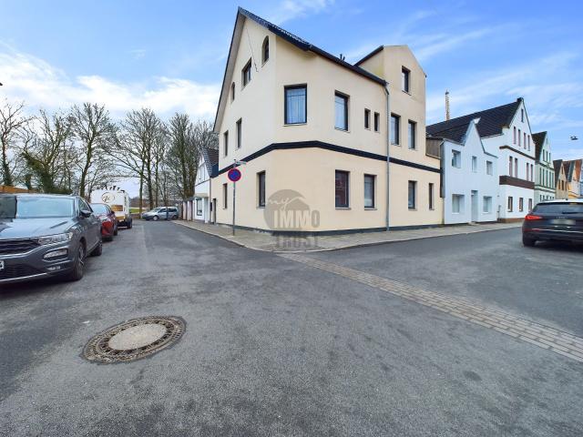 KOMPLETT KERNSANIERTES MEHRFAMILIENHAUS IN TOP ZENTRALLAGE 6% RENDITESTARK UND ZUKUNFTSSICHER!