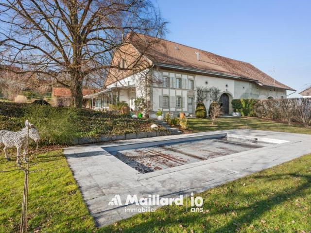 Komplett renoviert mit unabhängiger Wohnung