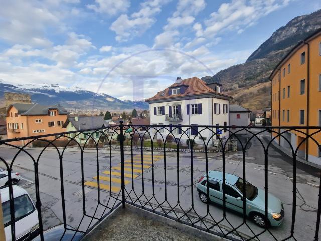 Komplett renovierte 3.5 Zimmerwohnung in Chalais