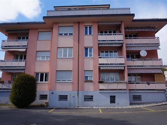 Komplett renoviertes 3 Zimmer Apartment