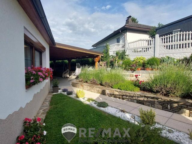 Komplett renoviertes Mehrfamilienhaus in Thenneberg