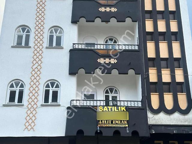 Komple Satılık 4 Katlı Bina