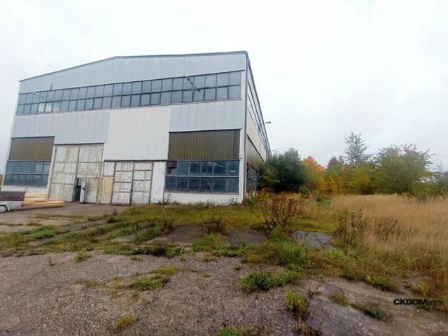 Kompleks magazynowo biurowy 2078 m² Promnik