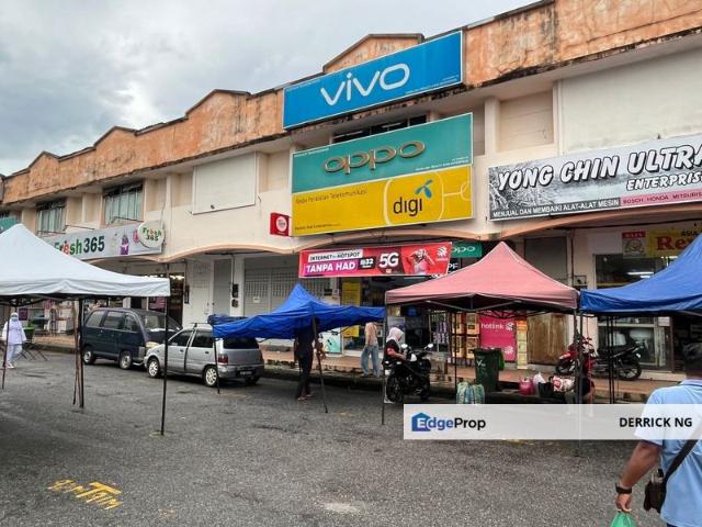 Kompleks Perniagaan Langgar