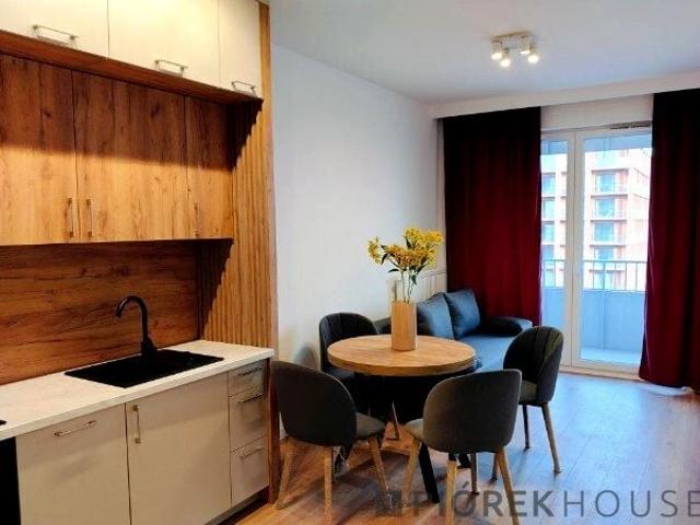 Komputerowa 33 m², Warszawa