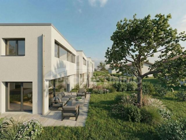 KONTEMPORÄRE GEGENÜBERSTELLTE VILLAS