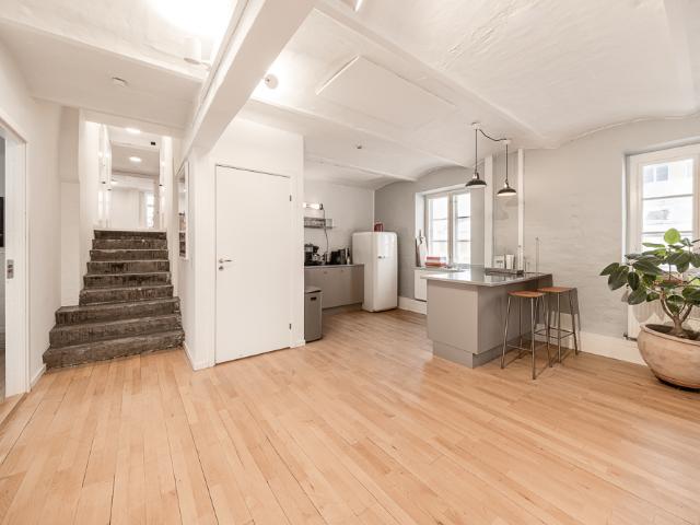 Kontor med kreativt præg på Christianshavn