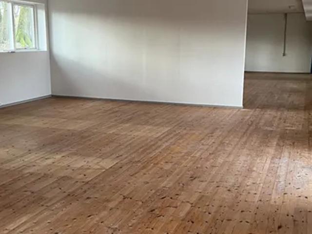 Kontor, musik øvelokale, shovwroom, atelier