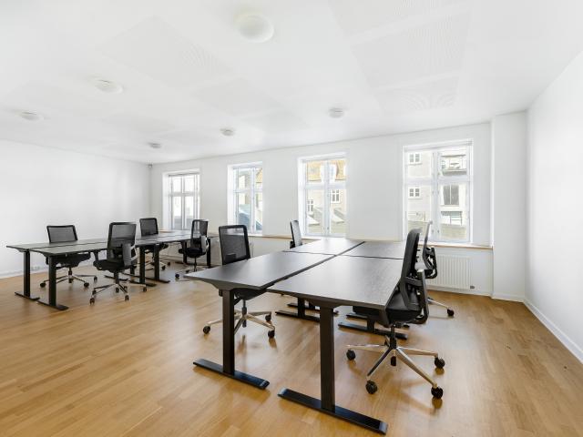 Kontorsuite til 10 personer