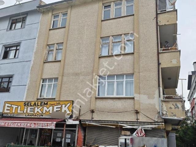 Konumu Güzel 3+1 Kule 42 Emlak