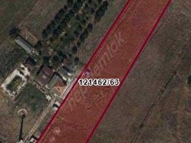 KONUMU SÜPER SATILIK TEK TAPU TARLA ELEKTRİK DİREĞİ VE SU KUYUSU YANINDA