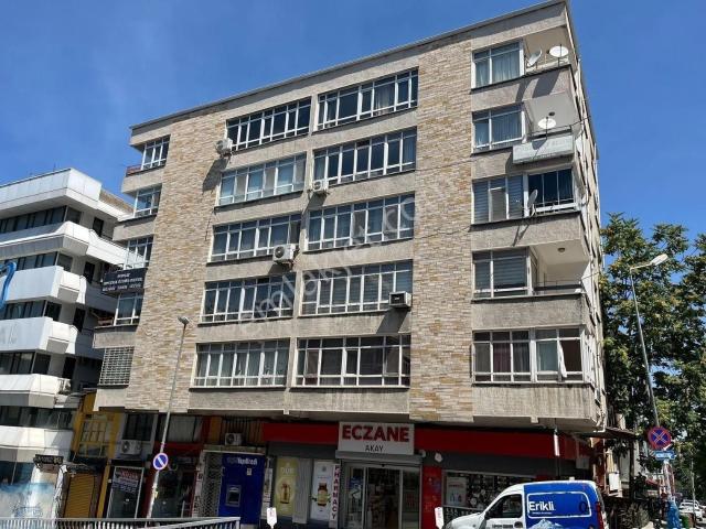 Konur Sokak Akay Köşe 3+1 Öğrenciler Kiralık Olabilecek Yapılı
