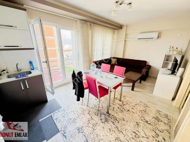 Konut Emlaktan Sümerde Cadde Üzeri 1+1 Eşyalı Kiralık Daire