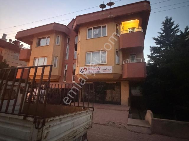 Konya Sakarya Mh. De Satılık 3+1 Geniş Daire