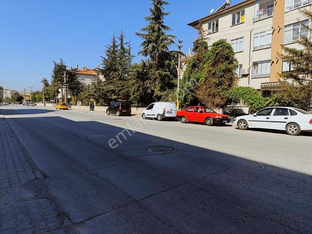 Konya Selçuklu Dedeman Otel'in Arkasında Kiralık 3+1 Daire
