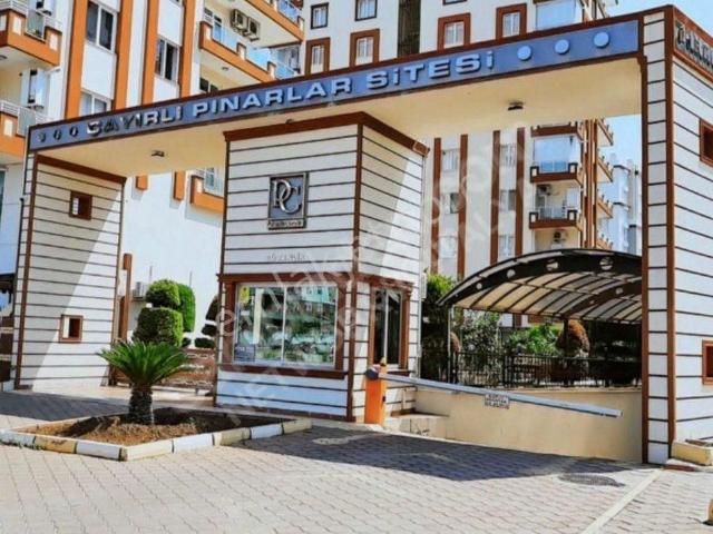 Konyaaltı Uncalı Mah. Güvenlikli Havuzlu Site İçinde Doğalgazlı 3+1 Daire